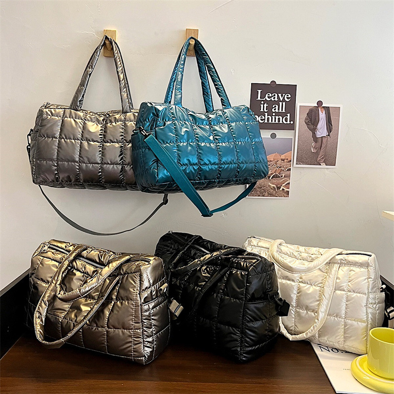 Space Pad Cotton Shoulder Bag  - Shoulder Bag Structured 评论和价格