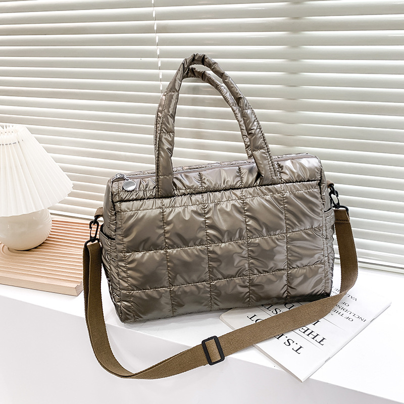 Space Pad Cotton Shoulder Bag  - Shoulder Bag Structured 评论和价格